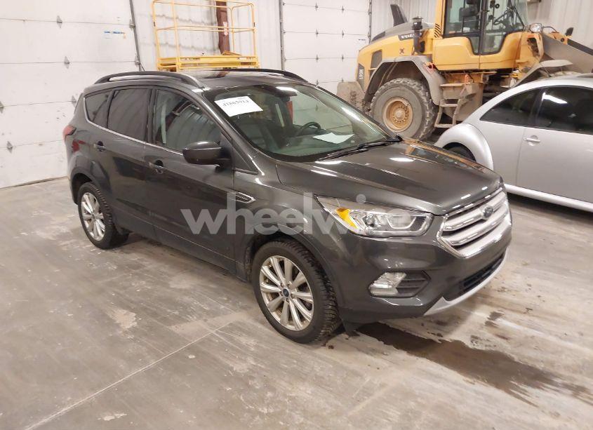 2019 Ford Escape SEL (VIN 1FMCU9HDXKUA46178) main photo