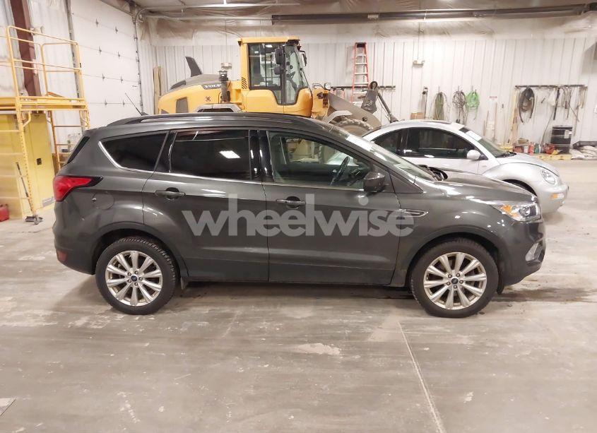 Photo 13 of 2019 Ford Escape SEL (VIN 1FMCU9HDXKUA46178)