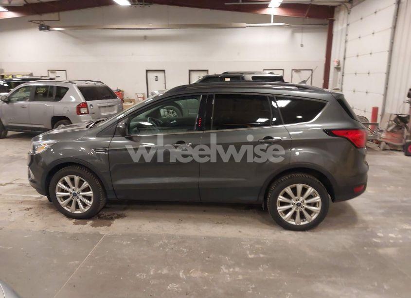 Photo 14 of 2019 Ford Escape SEL (VIN 1FMCU9HDXKUA46178)