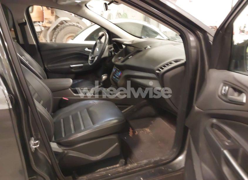 Photo 5 of 2019 Ford Escape SEL (VIN 1FMCU9HDXKUA46178)