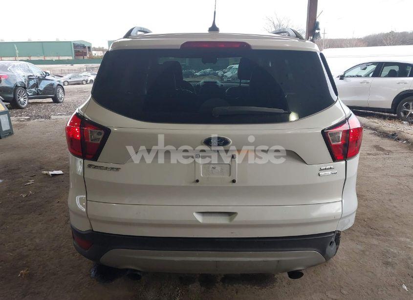 Photo 17 of 2019 Ford Escape SEL (VIN 1FMCU9HDXKUB41937)