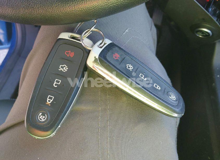 Photo 11 of 2019 Ford Escape SEL (VIN 1FMCU9HDXKUB73626)