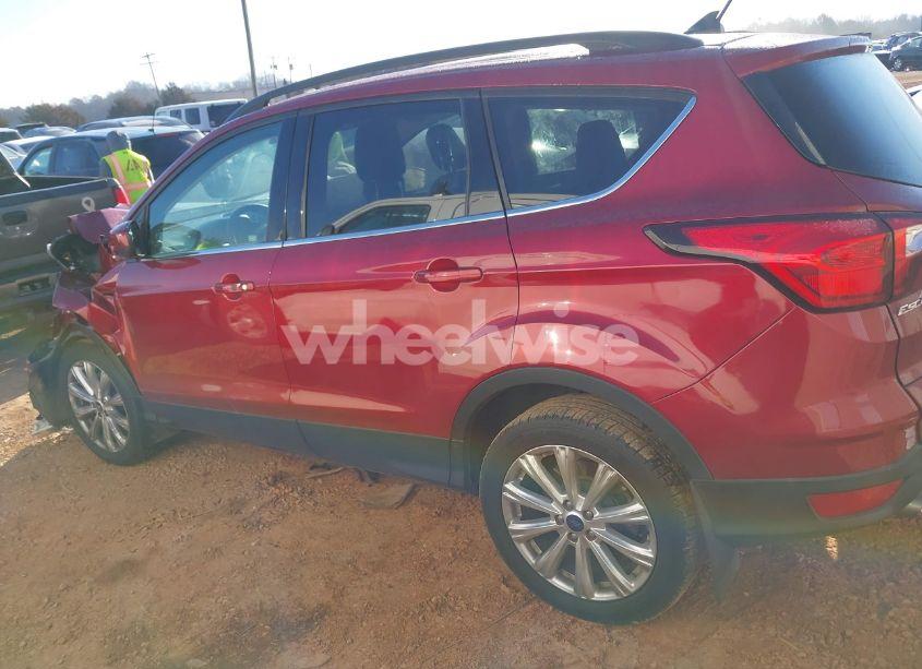 Photo 14 of 2019 Ford Escape SEL (VIN 1FMCU9HDXKUB94234)