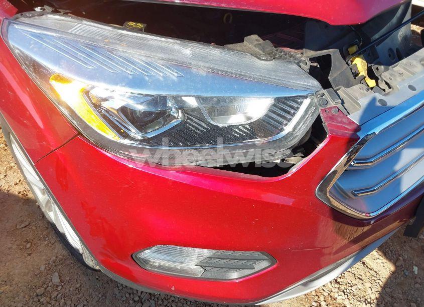 Photo 19 of 2019 Ford Escape SEL (VIN 1FMCU9HDXKUB94234)