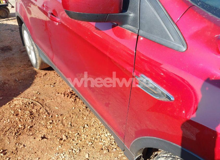 Photo 20 of 2019 Ford Escape SEL (VIN 1FMCU9HDXKUB94234)