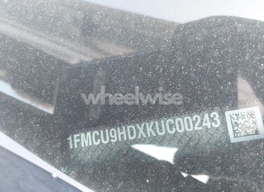 Photo 9 of 2019 Ford Escape SEL (VIN 1FMCU9HDXKUC00243)