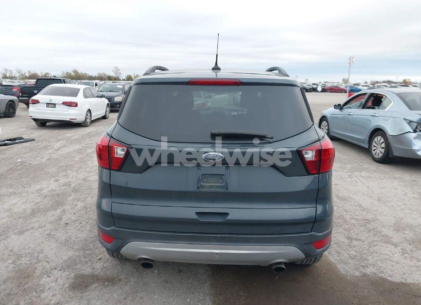 Photo 16 of 2019 Ford Escape SEL (VIN 1FMCU9HDXKUC01456)