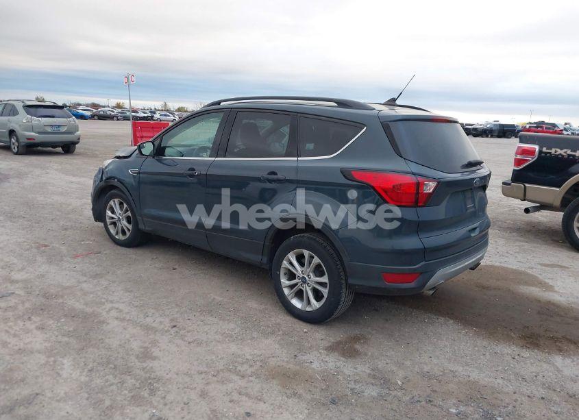 Photo 3 of 2019 Ford Escape SEL (VIN 1FMCU9HDXKUC01456)