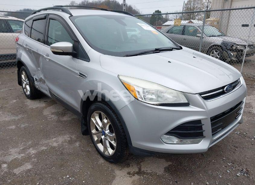 2013 Ford Escape SEL (VIN 1FMCU9HX3DUB05696) main photo