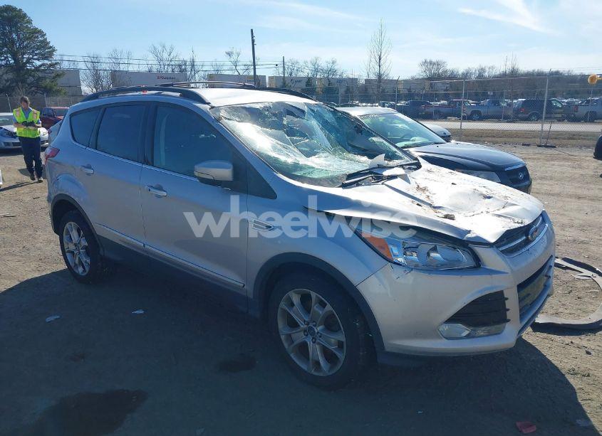 2013 Ford Escape SEL (VIN 1FMCU9HX3DUC17009) main photo