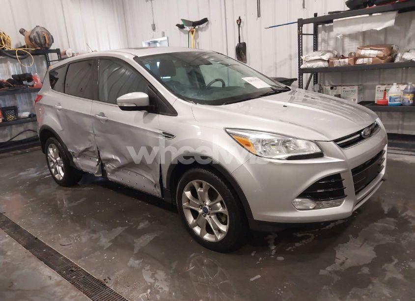 2013 Ford Escape SEL (VIN 1FMCU9HX4DUD87282) main photo