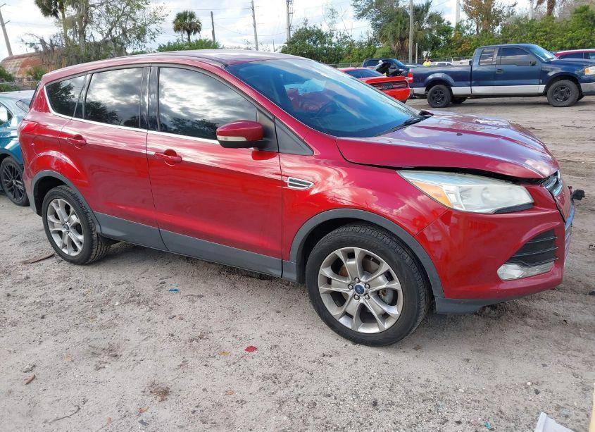 2013 Ford Escape SEL (VIN 1FMCU9HX8DUC58803) main photo