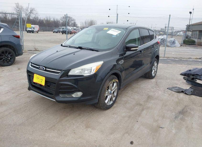 Photo 2 of 2013 Ford Escape SEL (VIN 1FMCU9HXXDUB52711)