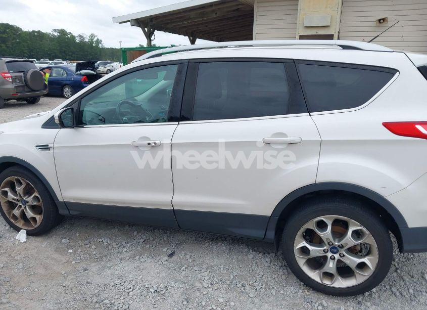 Photo 14 of 2014 Ford Escape TITANIUM (VIN 1FMCU9J90EUA18660)