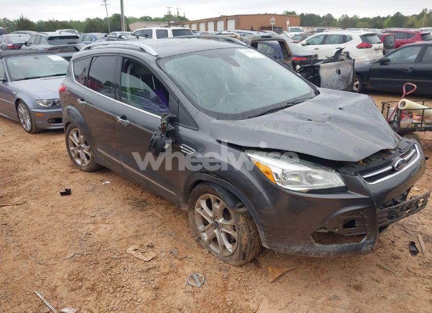 2015 Ford Escape TITANIUM (VIN 1FMCU9J90FUC14650) main photo