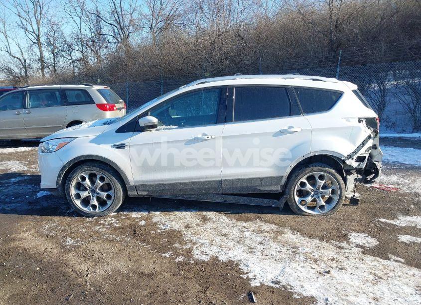 Photo 15 of 2016 Ford Escape TITANIUM (VIN 1FMCU9J90GUA25675)