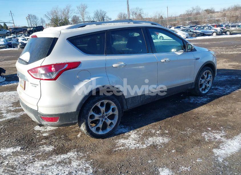 Photo 4 of 2016 Ford Escape TITANIUM (VIN 1FMCU9J90GUA25675)