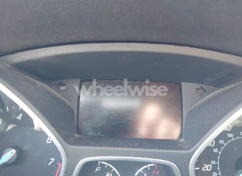 Photo 15 of 2016 Ford Escape TITANIUM (VIN 1FMCU9J90GUA25739)