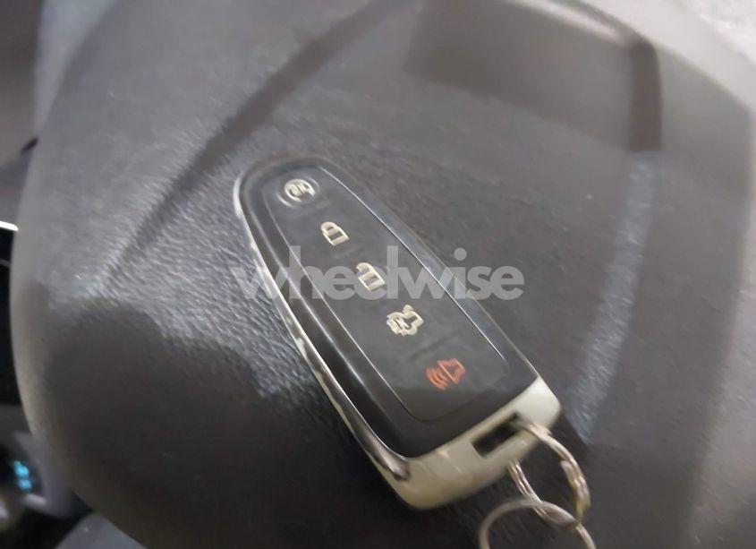 Photo 11 of 2016 Ford Escape TITANIUM (VIN 1FMCU9J90GUA34716)