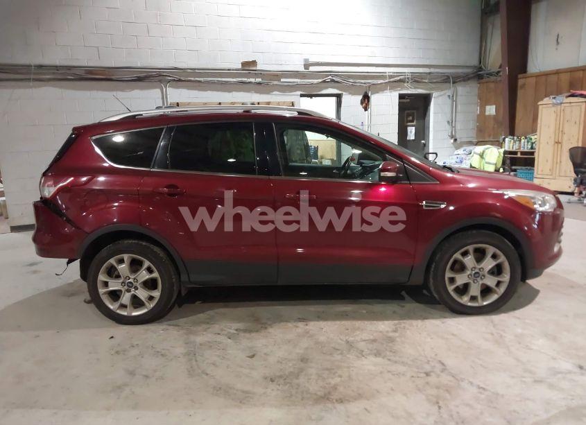 Photo 13 of 2016 Ford Escape TITANIUM (VIN 1FMCU9J90GUA34716)