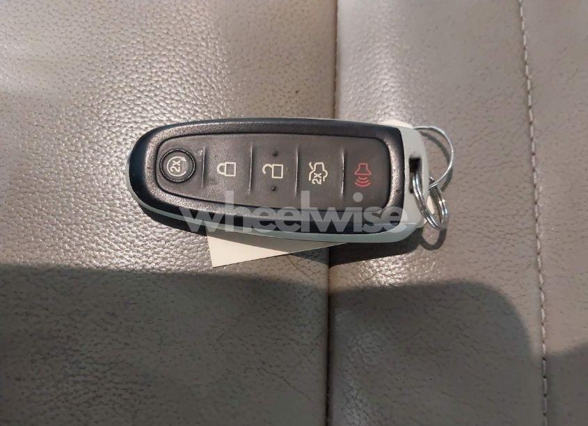 Photo 11 of 2016 Ford Escape TITANIUM (VIN 1FMCU9J90GUA90056)