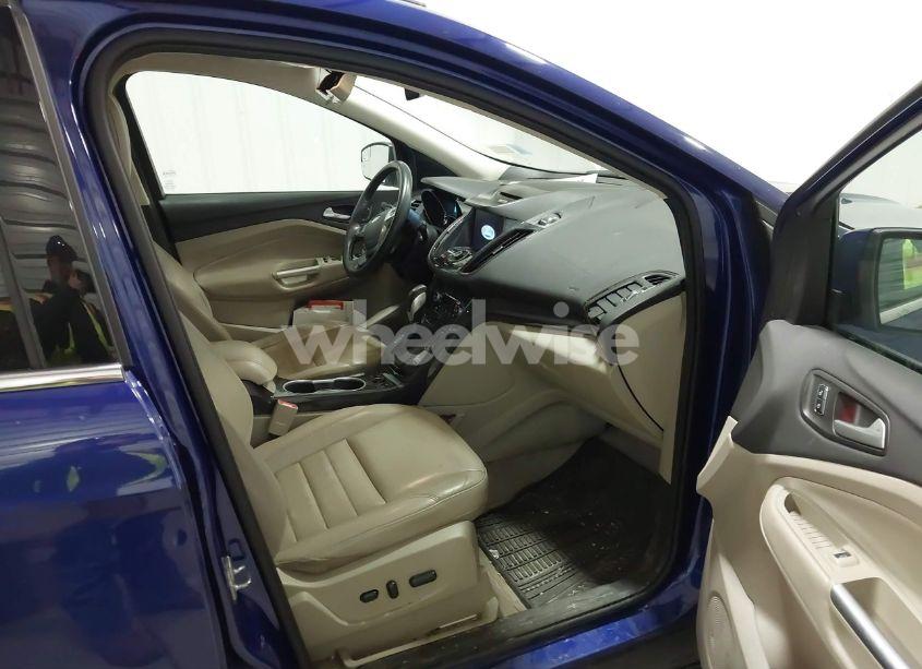 Photo 5 of 2016 Ford Escape TITANIUM (VIN 1FMCU9J90GUA90056)