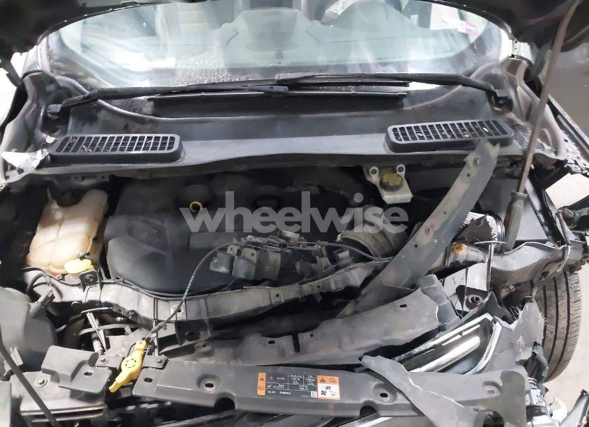 Photo 10 of 2016 Ford Escape TITANIUM (VIN 1FMCU9J90GUB35593)