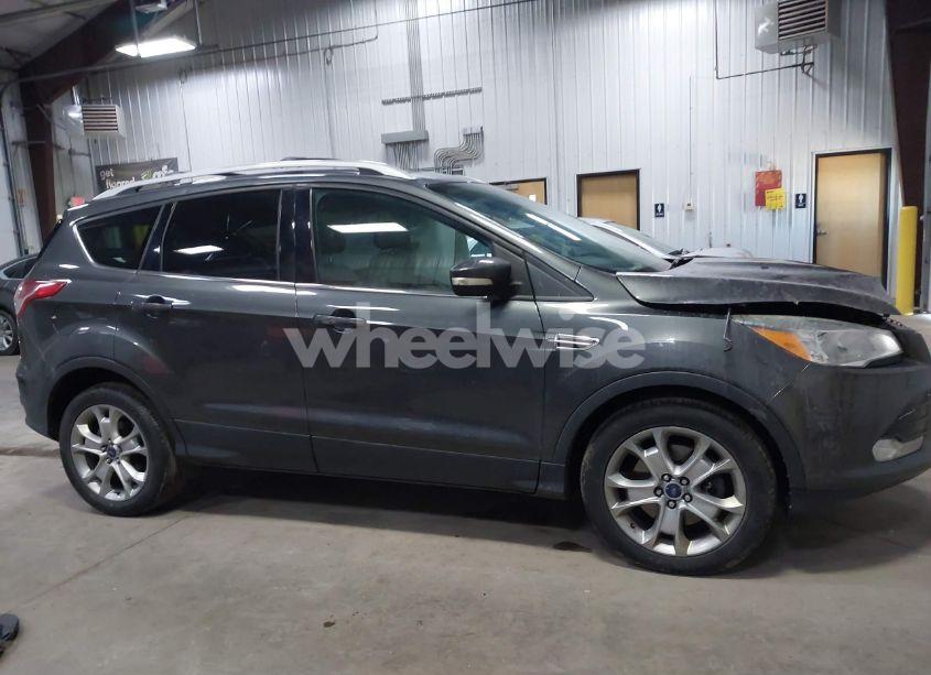 Photo 13 of 2016 Ford Escape TITANIUM (VIN 1FMCU9J90GUB35593)