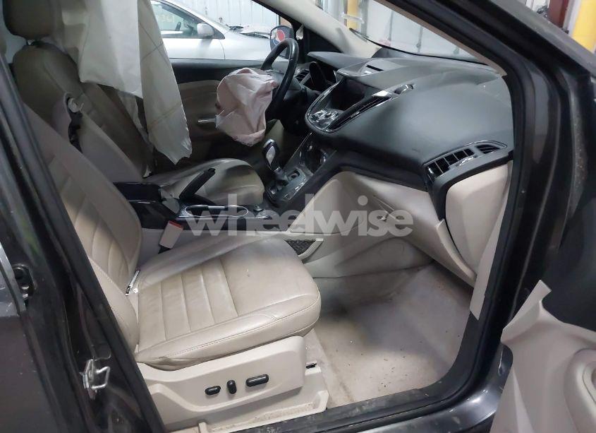 Photo 5 of 2016 Ford Escape TITANIUM (VIN 1FMCU9J90GUB35593)