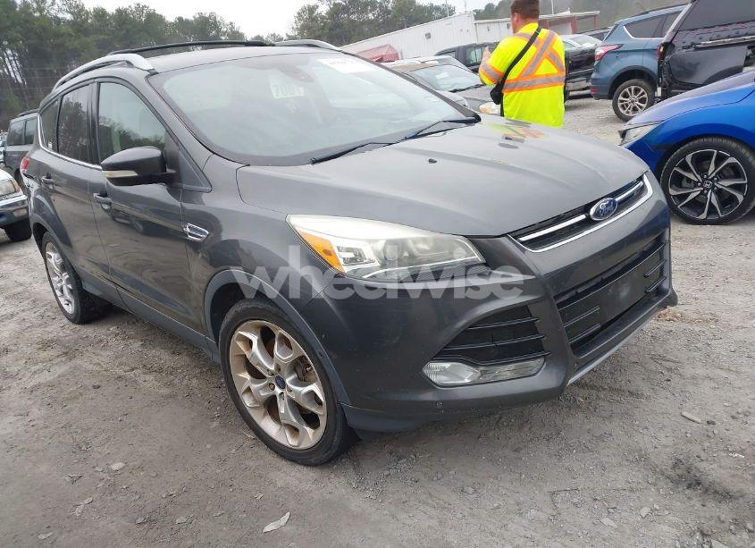 2016 Ford Escape TITANIUM (VIN 1FMCU9J90GUC26055) main photo
