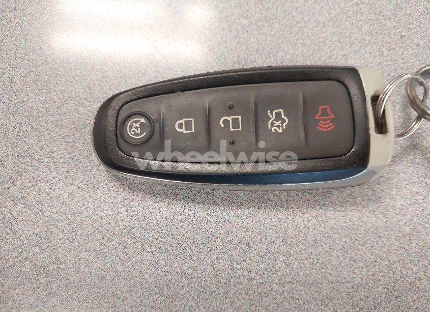 Photo 11 of 2016 Ford Escape TITANIUM (VIN 1FMCU9J90GUC26055)