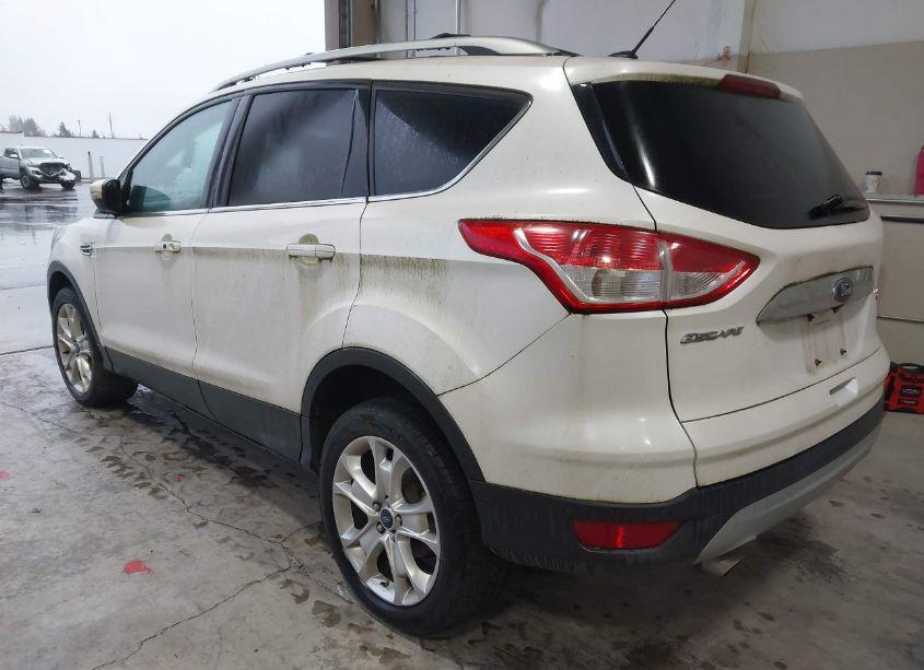Photo 3 of 2016 Ford Escape TITANIUM (VIN 1FMCU9J90GUC44717)