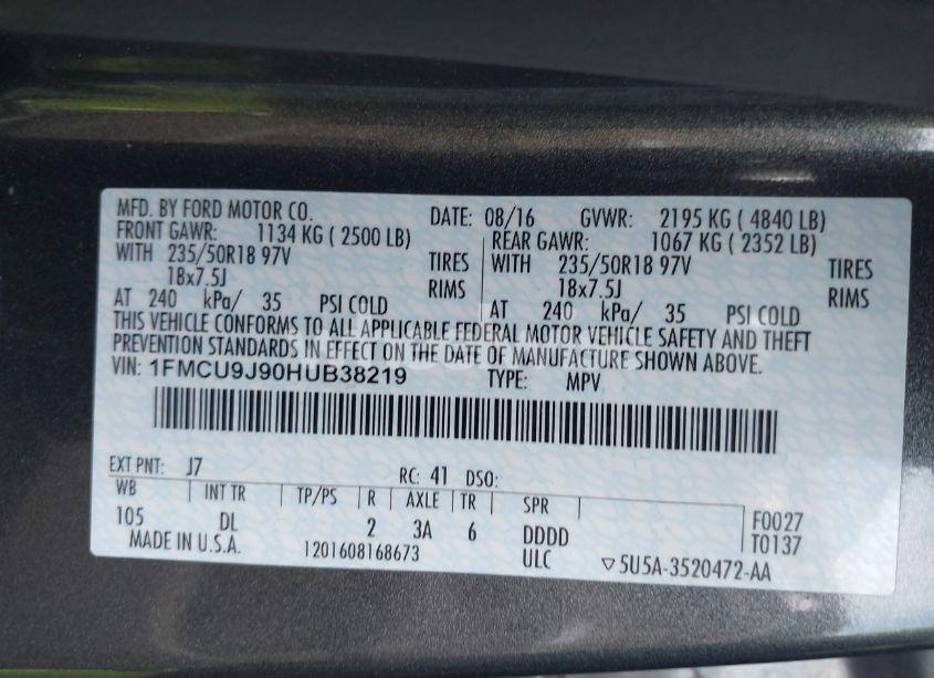 Photo 9 of 2017 Ford Escape TITANIUM (VIN 1FMCU9J90HUB38219)