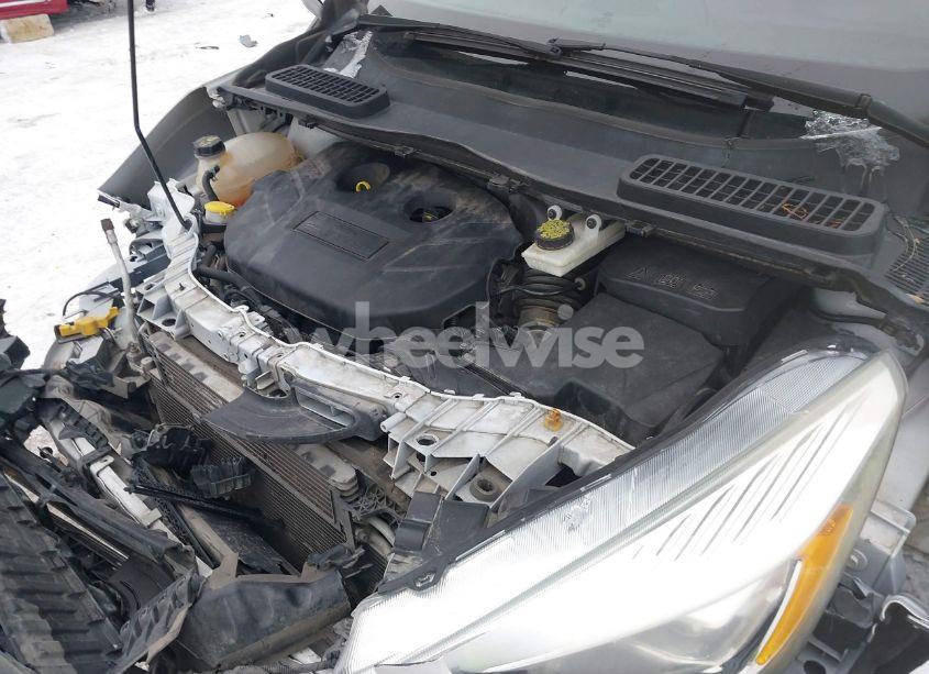 Photo 10 of 2017 Ford Escape TITANIUM (VIN 1FMCU9J90HUB43453)