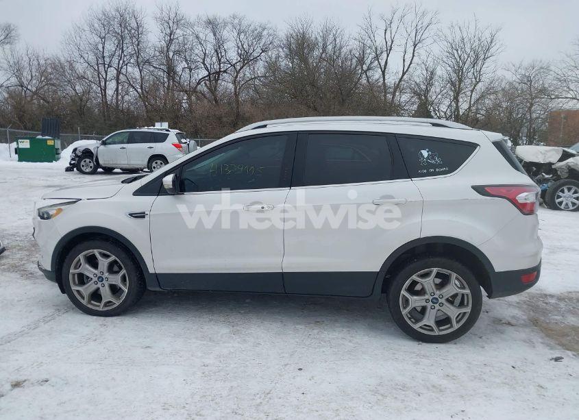 Photo 15 of 2017 Ford Escape TITANIUM (VIN 1FMCU9J90HUB43453)