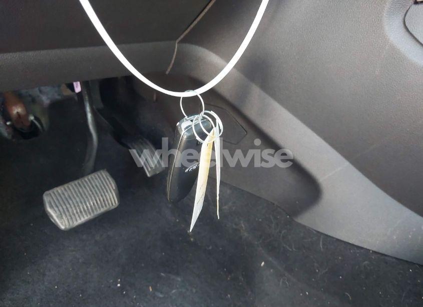 Photo 11 of 2017 Ford Escape TITANIUM (VIN 1FMCU9J90HUD55656)