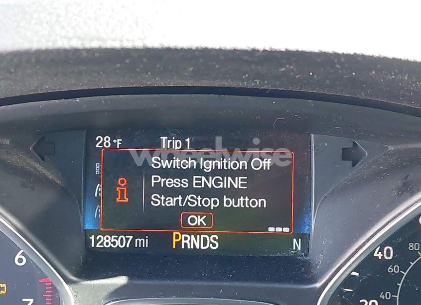 Photo 16 of 2017 Ford Escape TITANIUM (VIN 1FMCU9J90HUE32932)