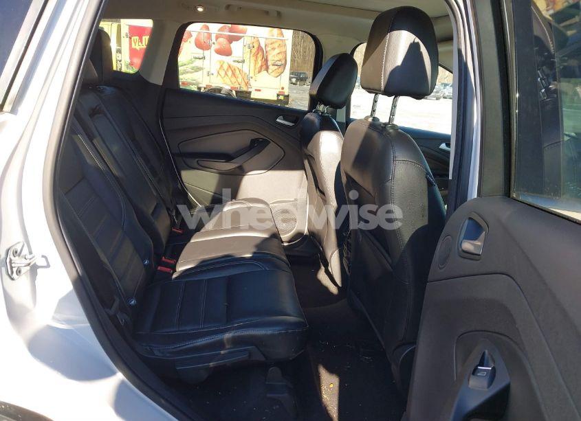 Photo 8 of 2017 Ford Escape TITANIUM (VIN 1FMCU9J90HUE32932)