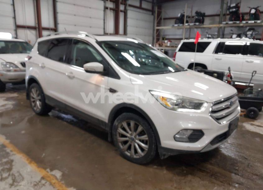 2018 Ford Escape TITANIUM (VIN 1FMCU9J90JUA33623) main photo