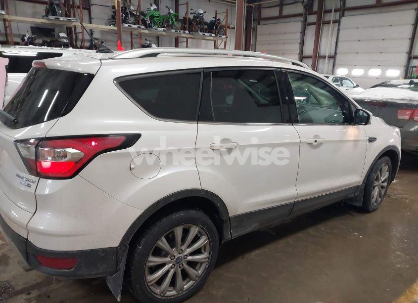 Photo 4 of 2018 Ford Escape TITANIUM (VIN 1FMCU9J90JUA33623)