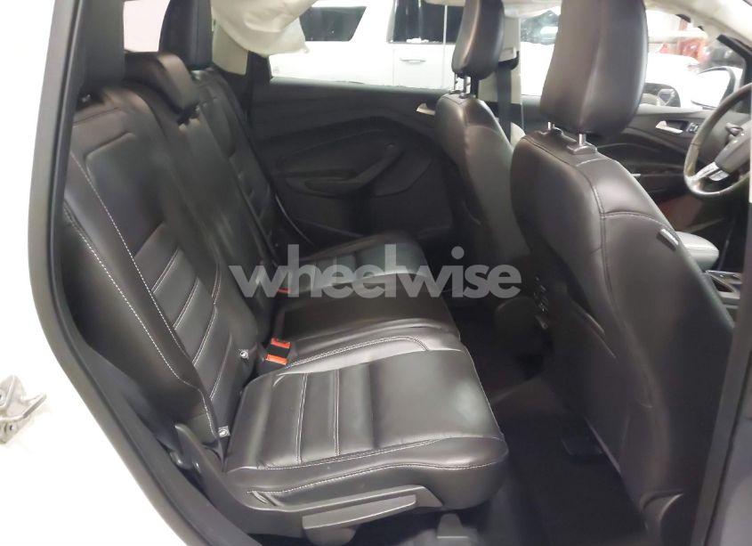 Photo 8 of 2018 Ford Escape TITANIUM (VIN 1FMCU9J90JUA33623)