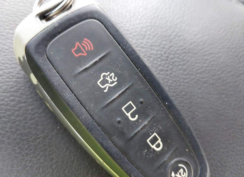 Photo 11 of 2018 Ford Escape TITANIUM (VIN 1FMCU9J90JUA50129)