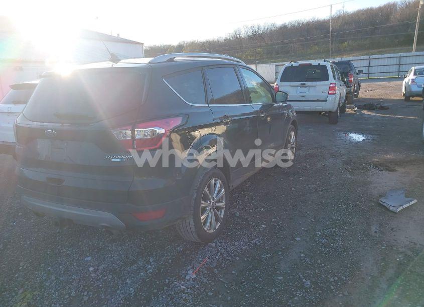 Photo 4 of 2018 Ford Escape TITANIUM (VIN 1FMCU9J90JUD59664)
