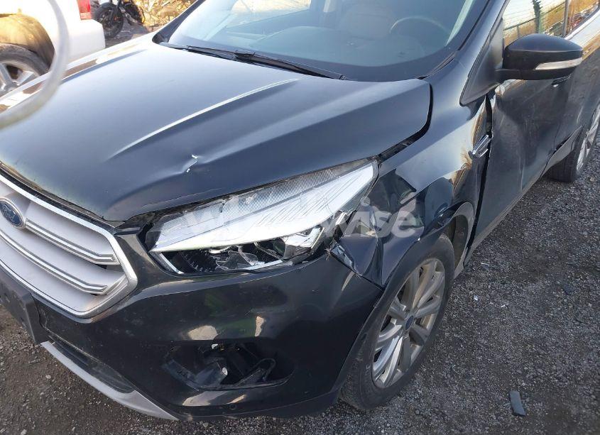 Photo 6 of 2018 Ford Escape TITANIUM (VIN 1FMCU9J90JUD59664)