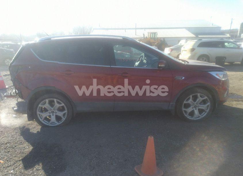 Photo 13 of 2019 Ford Escape TITANIUM (VIN 1FMCU9J90KUA93211)