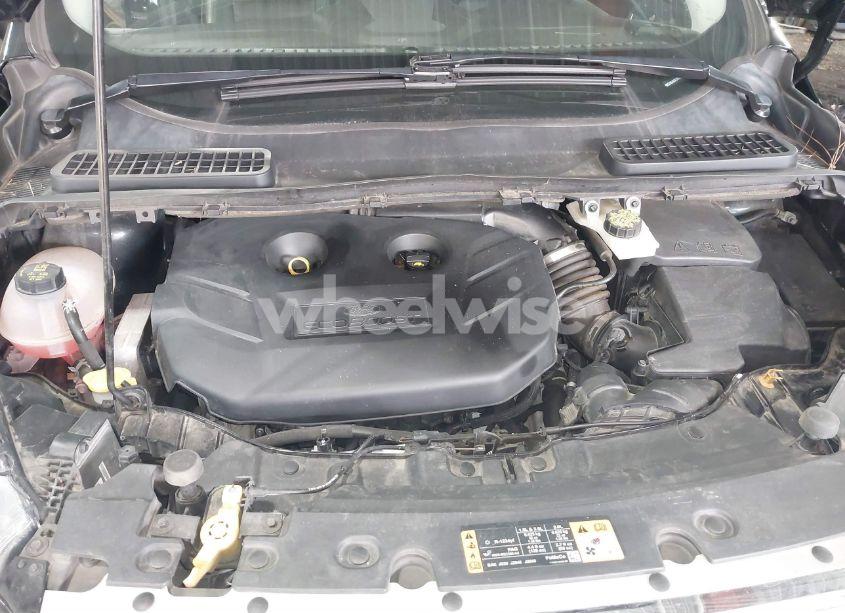 Photo 10 of 2019 Ford Escape TITANIUM (VIN 1FMCU9J90KUB49048)