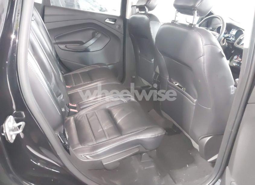 Photo 8 of 2019 Ford Escape TITANIUM (VIN 1FMCU9J90KUB49048)