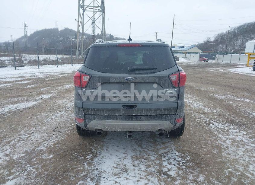 Photo 17 of 2019 Ford Escape TITANIUM (VIN 1FMCU9J90KUC49179)