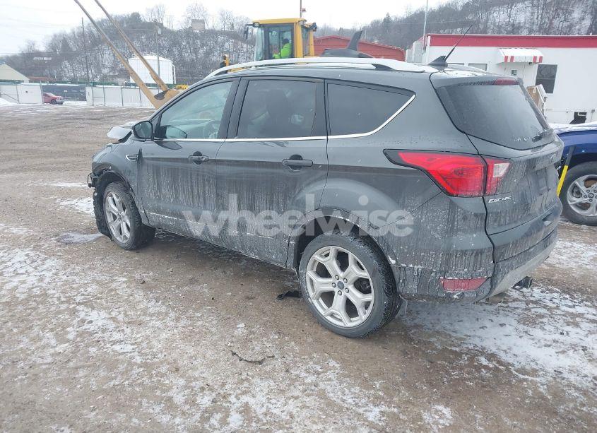 Photo 3 of 2019 Ford Escape TITANIUM (VIN 1FMCU9J90KUC49179)