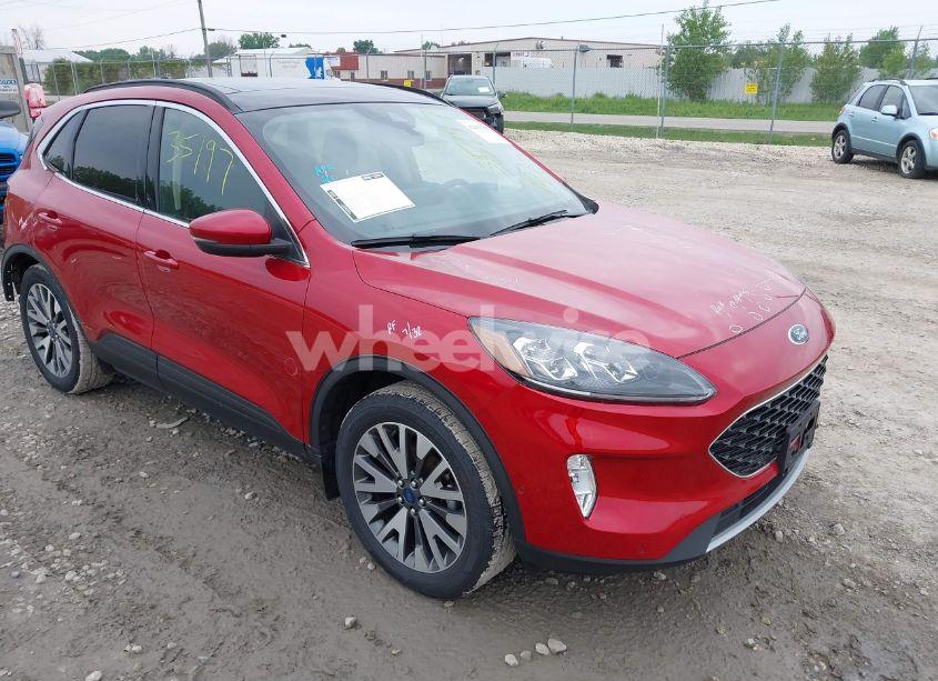 2020 Ford Escape TITANIUM (VIN 1FMCU9J90LUA49310) main photo